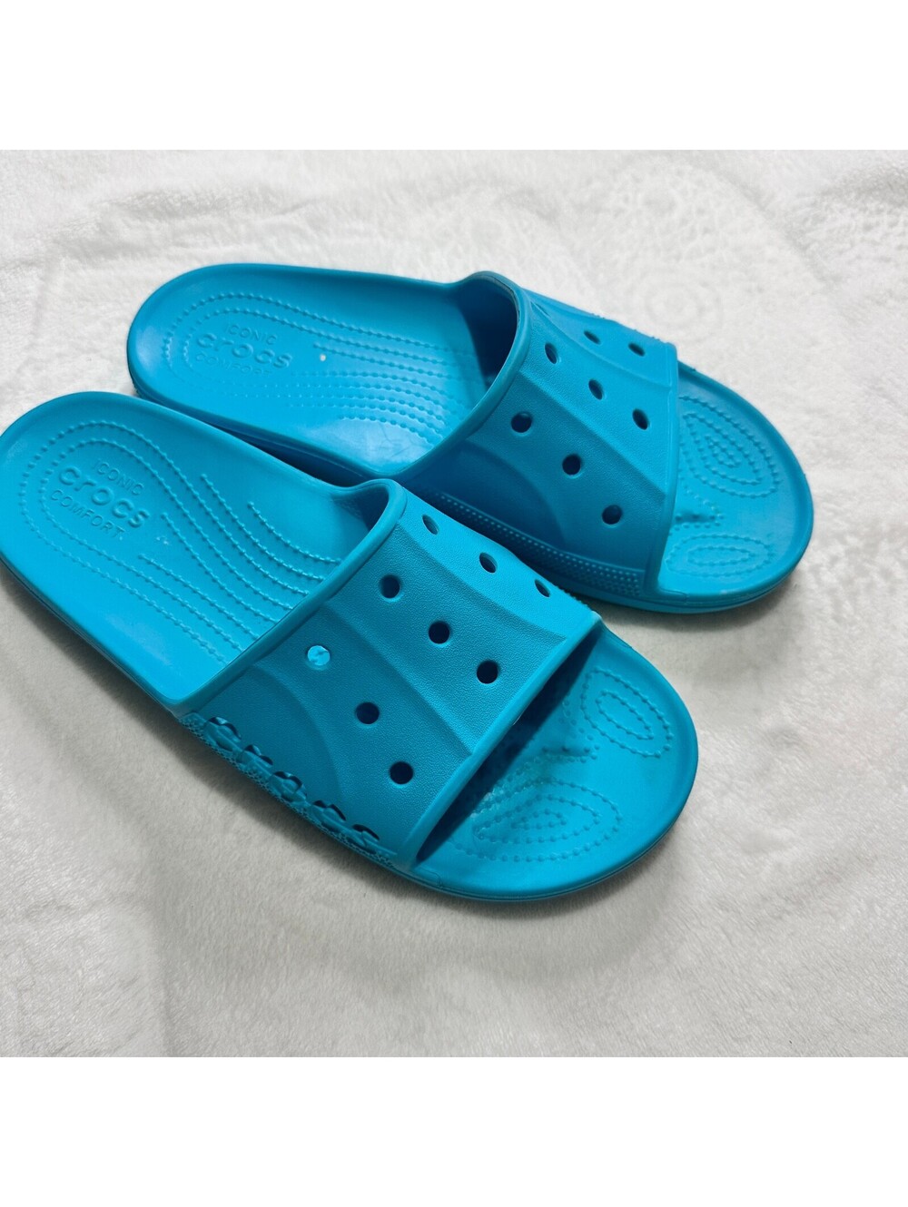 Crocs Classic Slide Sandals Turquoise Blue M9 W11 Unisex Comfort Slides